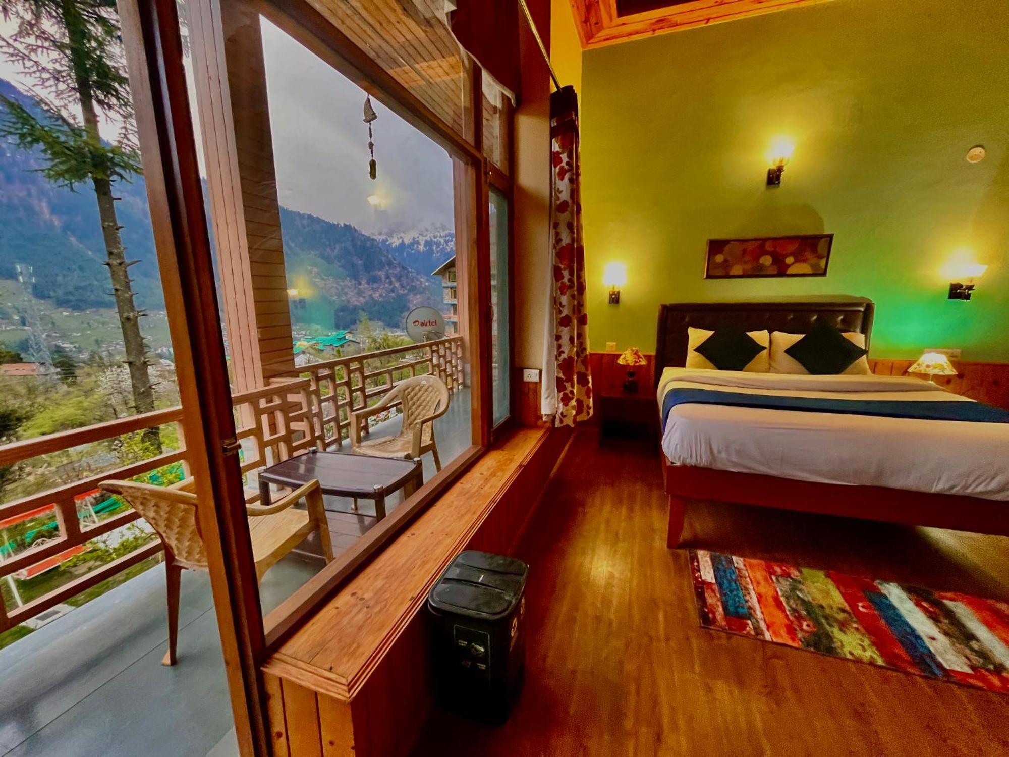 The Manu Emerald # Farmhouse # Top Selling Cottage In Manali # Peaceful Heritage Cozy Stay # Lawn With Bonfire # Most Awarded Exterior photo