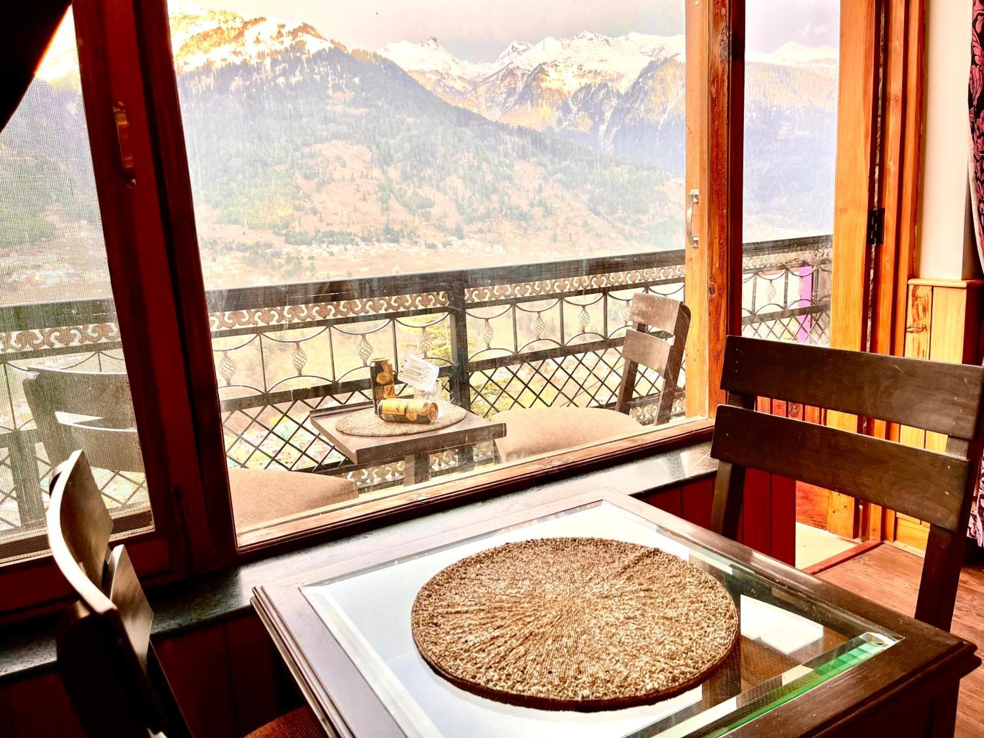 The Manu Emerald # Farmhouse # Top Selling Cottage In Manali # Peaceful Heritage Cozy Stay # Lawn With Bonfire # Most Awarded Exterior photo