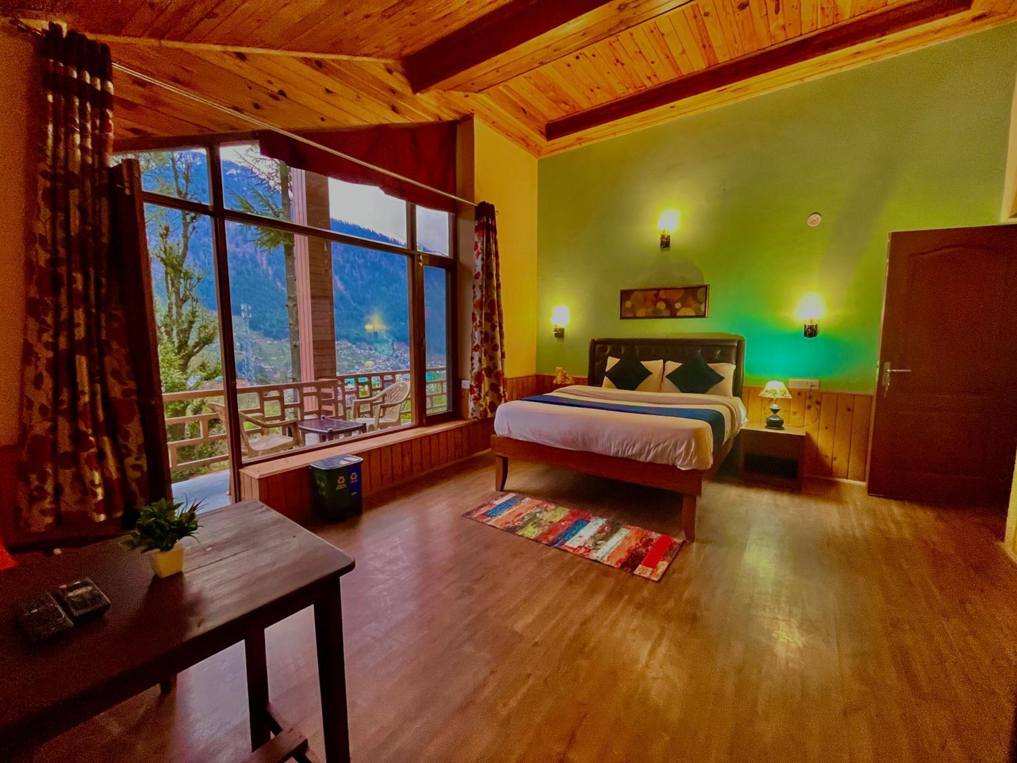 The Manu Emerald # Farmhouse # Top Selling Cottage In Manali # Peaceful Heritage Cozy Stay # Lawn With Bonfire # Most Awarded Exterior photo
